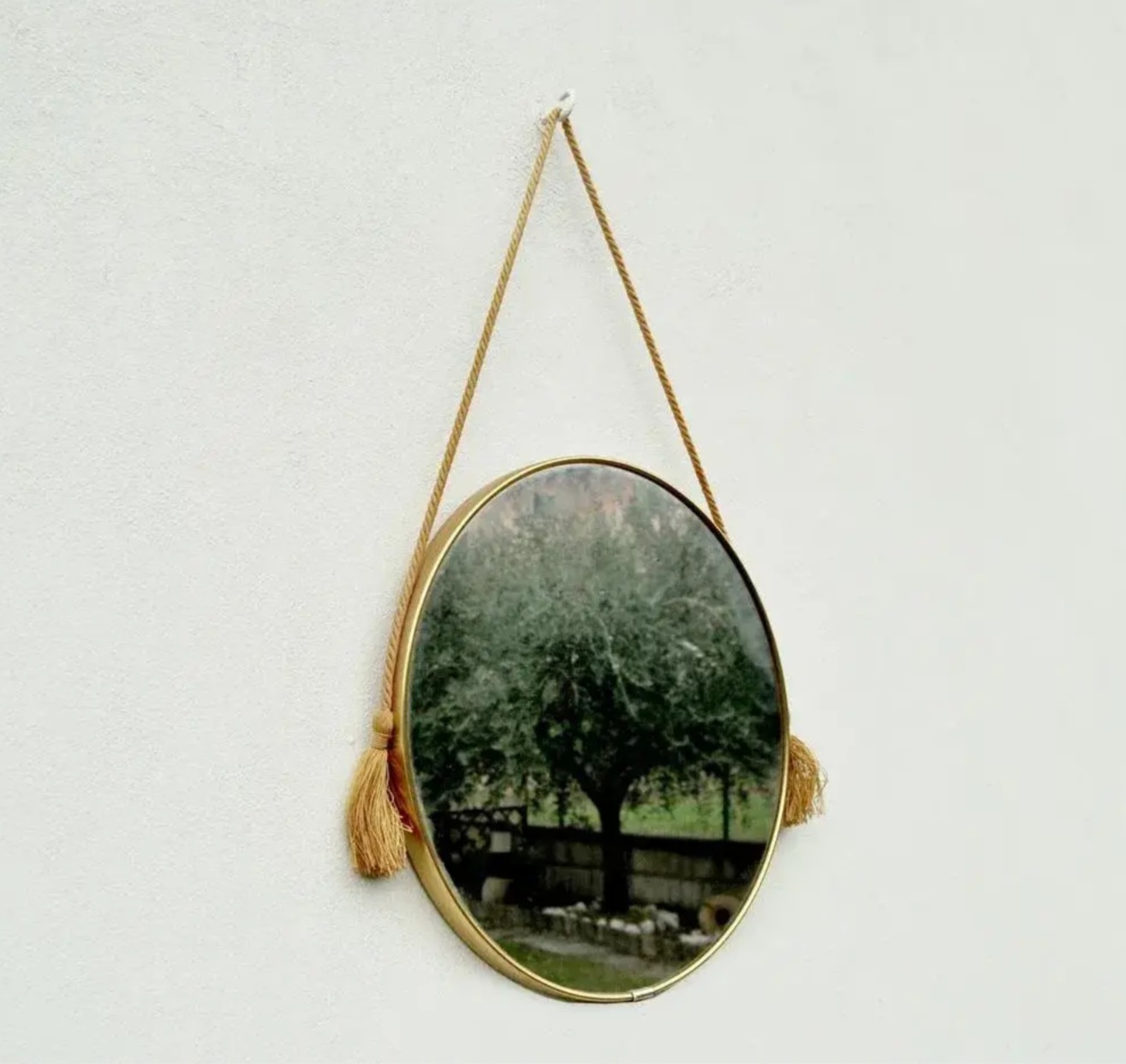 Italian Mid Century Round Wall Mirror With Original Cord, 1970s - Image 4